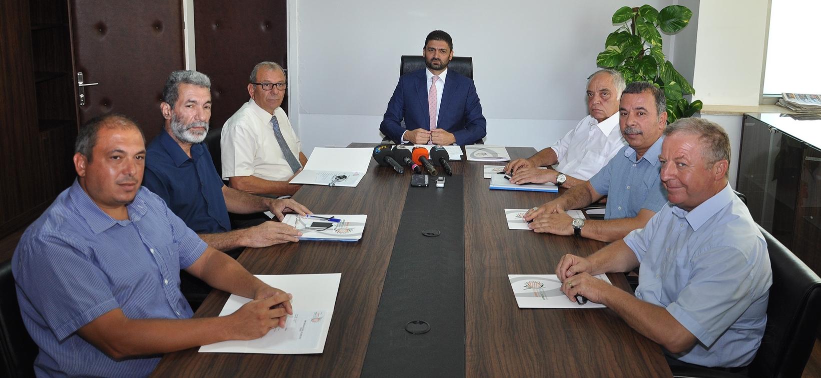 Bakan Atun ile Kıbrıs Türk Sanayi Odası heyeti Bakü'ye gidiyor