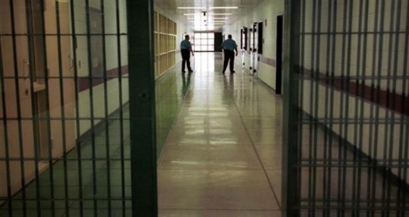 “Hükümsüz tutuklular mahkum  olmuş gibi hapiste bekliyor”