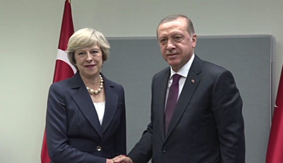 İngiltere Başbakanı May Türkiye'ye geldi