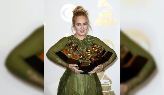 Grammy'e Adele damgası