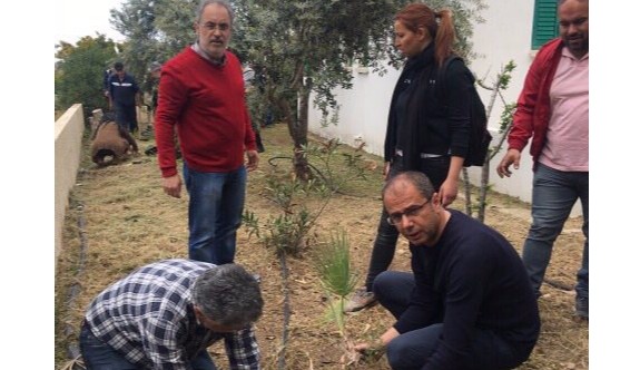 Türk ve Rum gazeteciler ağaç dikti