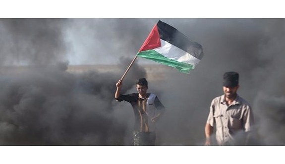 İsrail Gazze'ye saldırı düzenledi