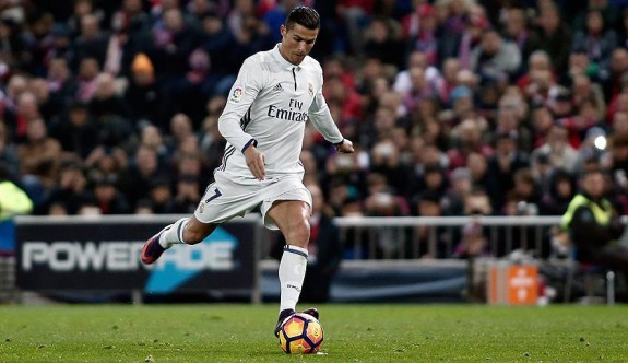 Ronaldo'ya bir milyar Euro’luk engel