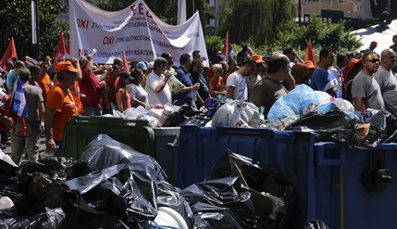 Yunanistan'da çöp krizi