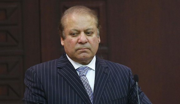 Pakistan'da Başbakan Şerif'in görevden uzaklaştırıldı