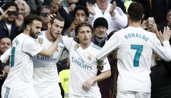 Real Madrid, Deportivo La Coruna'ya patladı