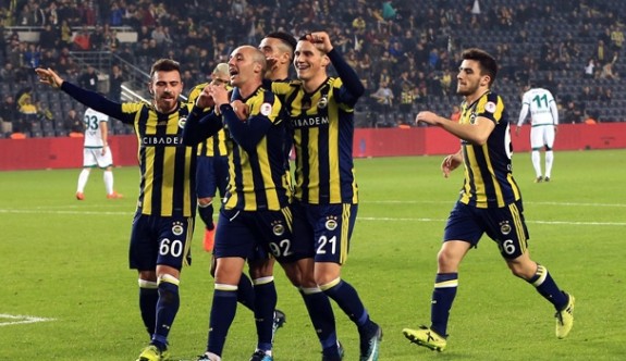 Fenerbahçe de yarı finalde