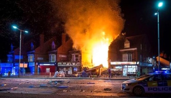 İngiltere'nin Leicester şehrinde patlama