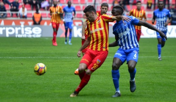 Zorlu maçta 3 puan Kayserispor'un