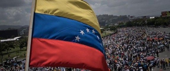 Venezuela'da bir kasaba kendi parasını bastı