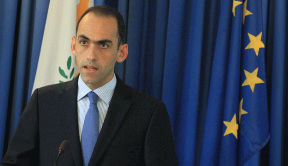 Rum Maliye Bakanı istifa etti