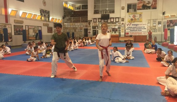 Taekwondo Ligi maçları devam ediyor