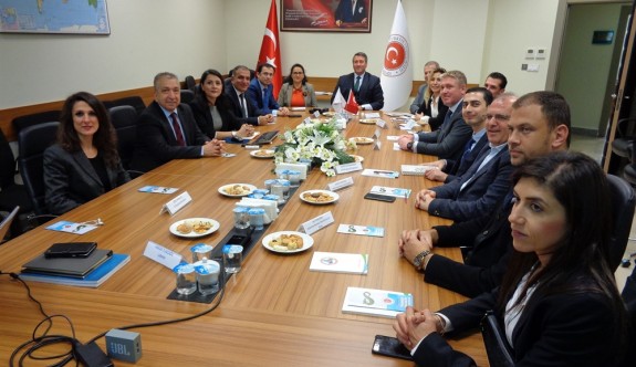 Türkiye'de kooperatifçilik ve yenilenebilir enerji alanları incelendi