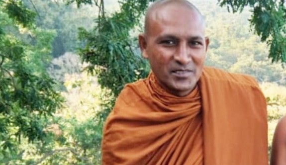 Ormanda meditasyon yaparken leopar saldırısında öldü