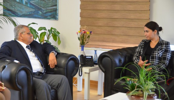 İçişleri Bakanı Baybars'tan DAÜ rektörüne ziyaret
