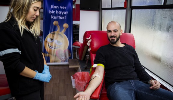 Kuzey Kıbrıs Turkcell'de kan bağışı yapıldı