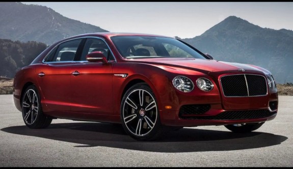 Bentley‘nin lüks sedan otomobili “Flying Spur”