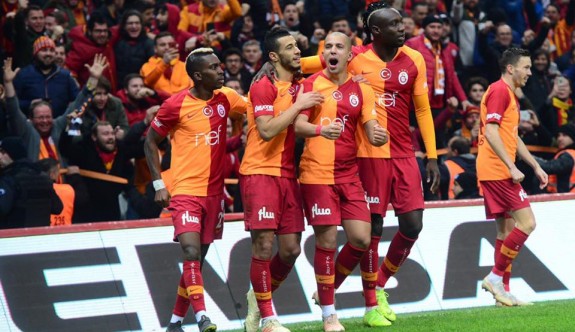 Galatasaray, Trabzonspor'u rahat geçti