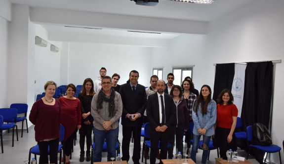 Girne Üniversitesi’nde ‘ Kıbrıs Türk Edebiyatı ve Kitap ‘ konulu söyleşi yapıldı