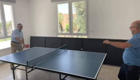 Akıncı, Yarköy’de masa tenisi maçı yaptı