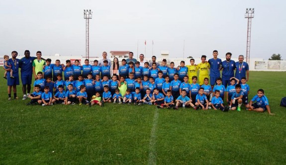 Cihangir Futbol Okulundan örnek girişim