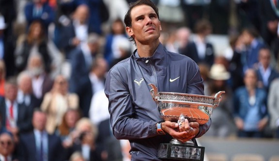 Rafael Nadal'dan tarihi şampiyonluk