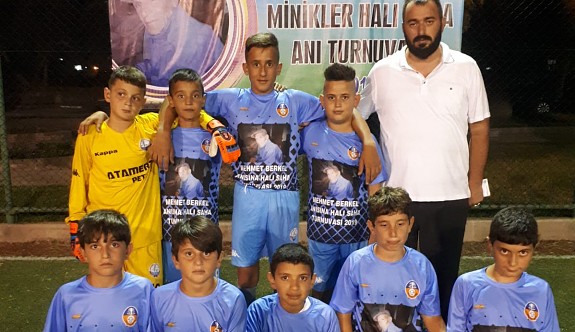 Mehmet Berkel Anı Turnuvası heyecanı sürüyor