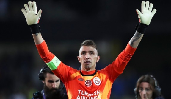 Galatasaray 17 yıl sonra kalesini gole kapattı
