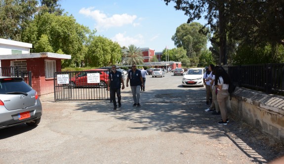 Okul çevrelerinde polis devriyesi