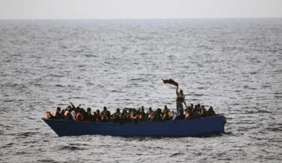 Baf açığında 131 mülteci balıkçı teknesinde yakalandı