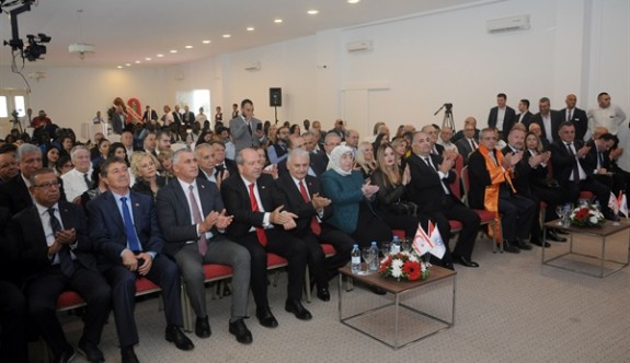 Onbeş Kasım Kıbrıs Üniversitesi'nde Akademik Yıl açıldı