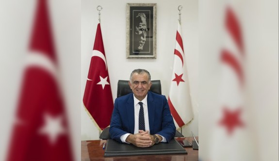 "23 Nisan Kıbrıs Türk halkının Anavatan ile milli birlik ve beraberliğin pekiştirildiği gündür"