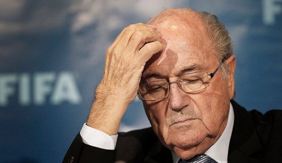 Blatter hakkındaki davalardan birinin düşmesi gündemde