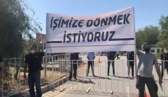 Güney'de çalışan Kıbrıslı Türkler eylem yaptı