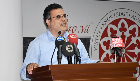 Aykut Hocanın 5 yıllığına DAÜ rektörlüğüne atanmasına karar verildi