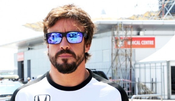 Alonso geri döndü