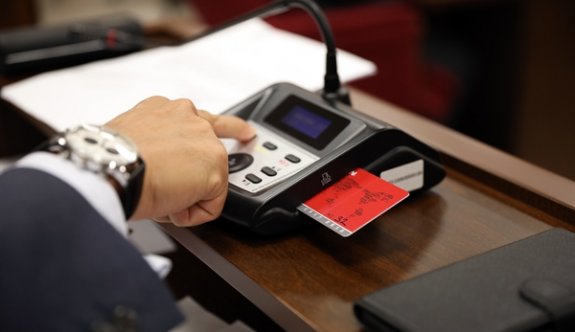 Meclis'e elektronik oylama sistemi kuruldu