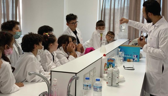 Çocuklar bilimsel araştırma yapmayı öğrendi