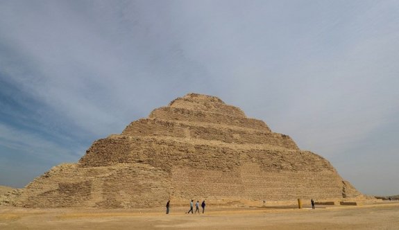 Mısır'da 2 bin 500 yıl öncesine ait 27 lahit bulundu
