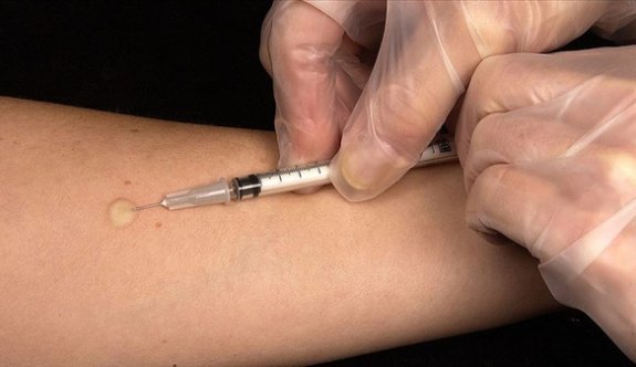 "Rus covid 19 aşısı deneklerin yüzde 100'nde antikor oluşmasını sağladı"