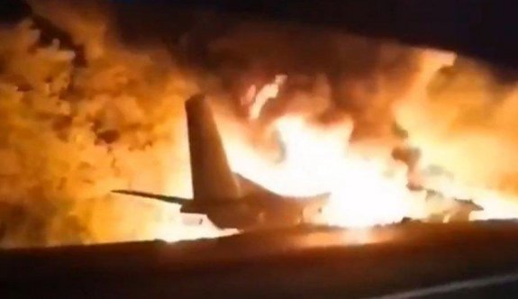 Ukrayna’da askeri uçak düştü: 22 ölü!