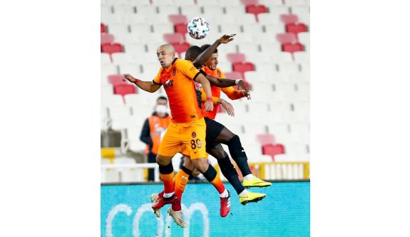 Galatasaray, Sivas'tan 3 puanla çıktı