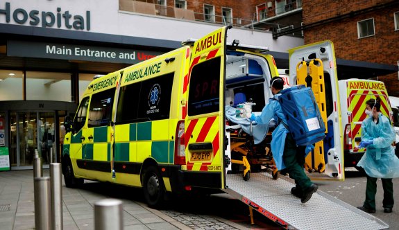 İngiltere’de hastaneler alarmda