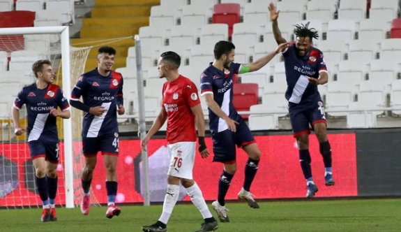 Antalyaspor Sivas'ta tek golle turladı