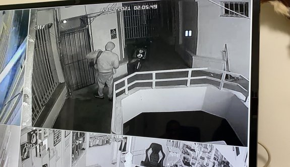 Hırsız, güvenlik kameralarına yakalandı
