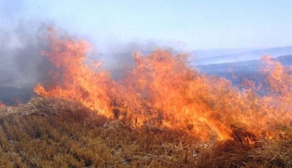 Lefkoşa'nın kuzeyinde  çıkan yangın kısmen kontrol altında