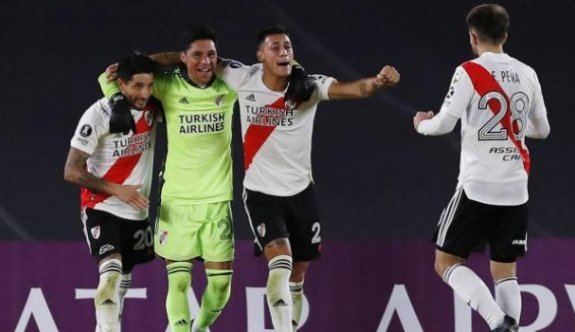 River Plate "kalecisiz" ve "yedeksiz" çıktığı maçta galip