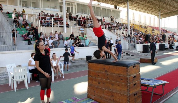 Atatürk Stadında cimnastik coşkusu yaşandı