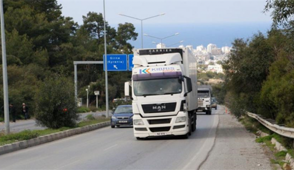 Girne-Lefkoşa ana yolu yeniden ağır vasıtalara kapatıldı