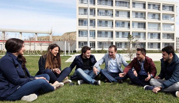 Güney Kıbrıs'ta 53 bin öğrenci yüksek öğrenimde eğitim alıyor